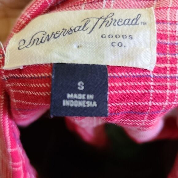 Universal Thread Button Up Shirt - Picture 7 of 8